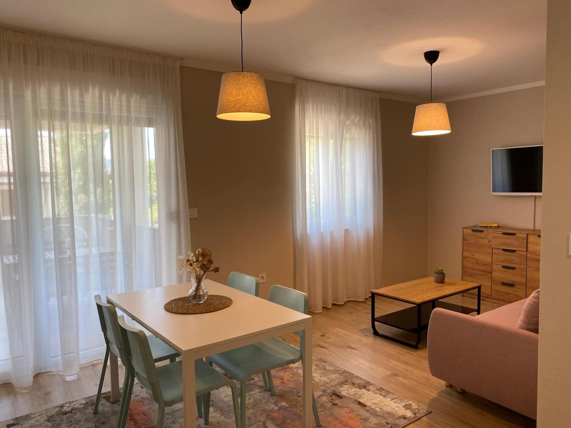 M Plus Residence Pinezici  Bagian luar foto